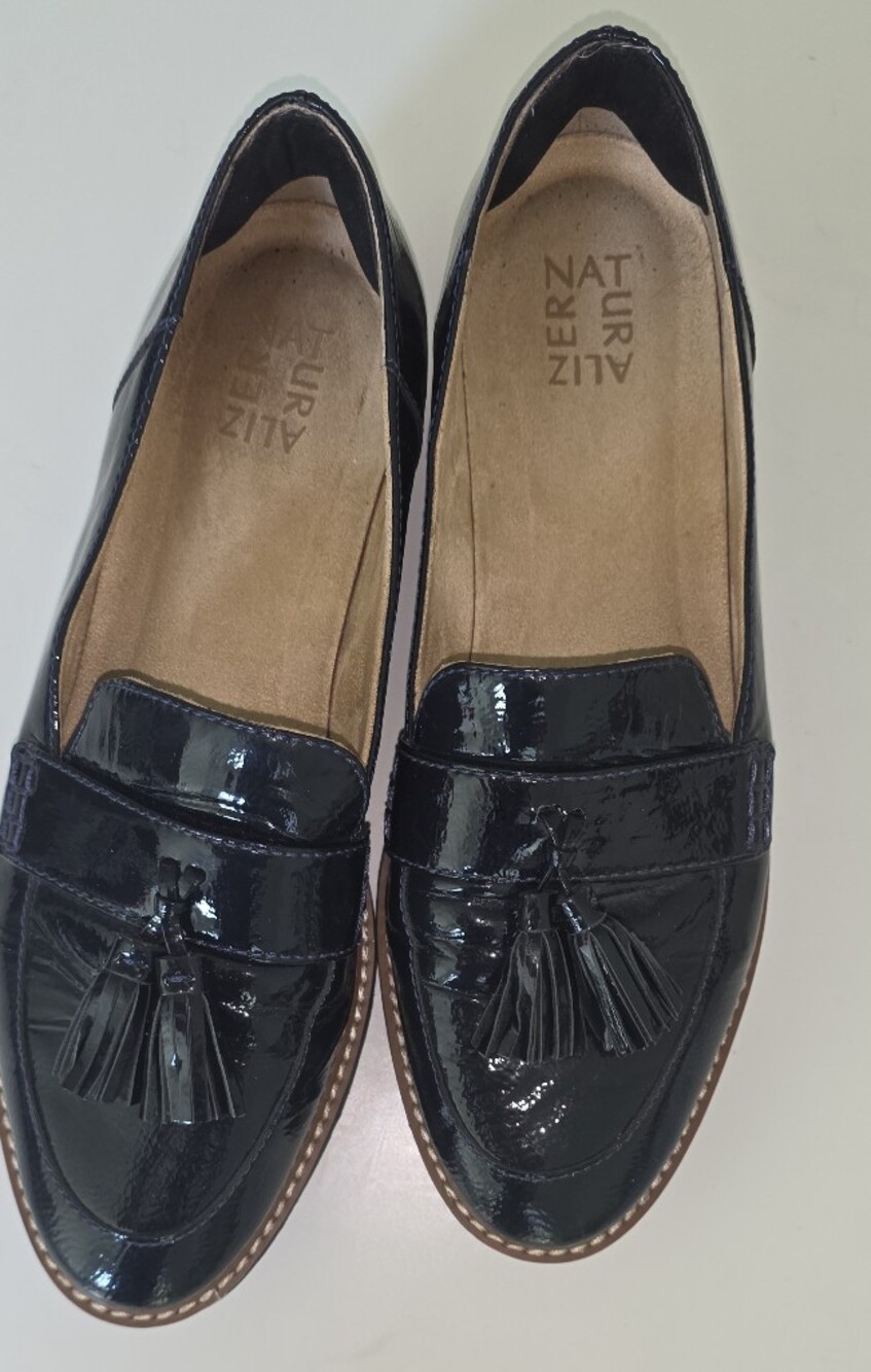 Naturalizer Black Patent Tassel Loafers - Women's Flats